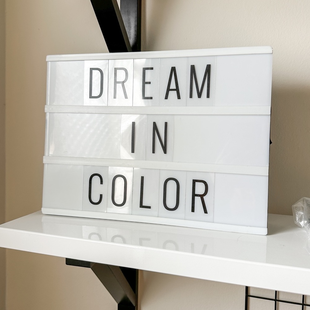 “Dream in Color” Plastic Light Box